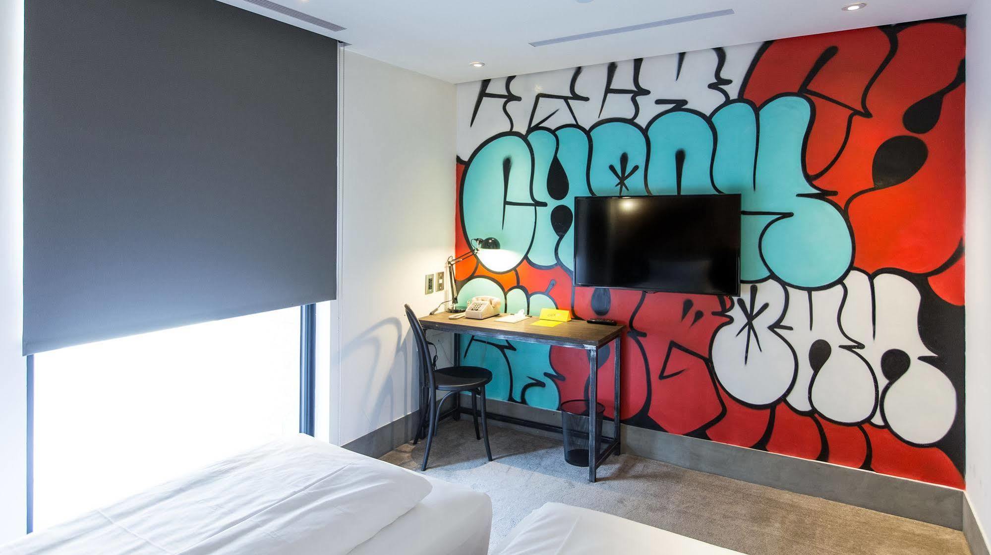 Check Inn Taipei Songjiang Buitenkant foto